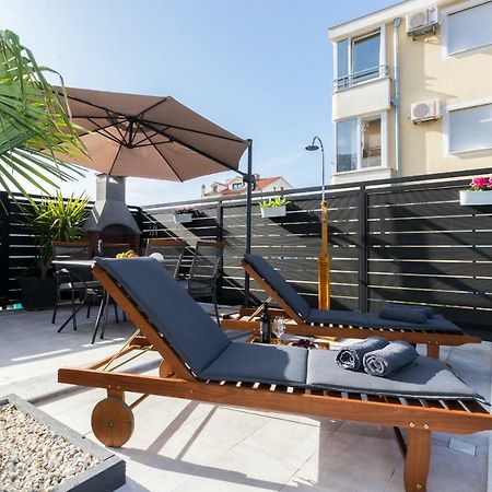 Apartment Milana With Privat Pool & Garden, 300M From Beach Каштела Экстерьер фото